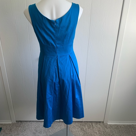 Calvin Klein dress. Size 6. Used, like new. - Picture 3 of 4